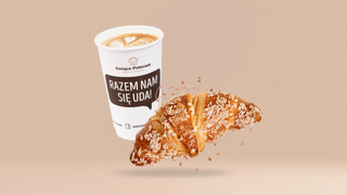 Croissant z malinami + kawa