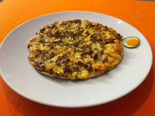 Pizza Bolognaise