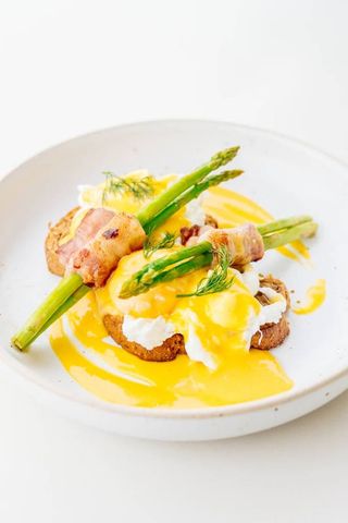 Eggs Benedict