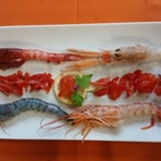 Cruditè di crostacei e catalana