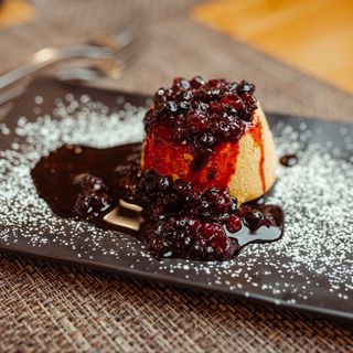 Parfait agli agrumi e frutti di bosco