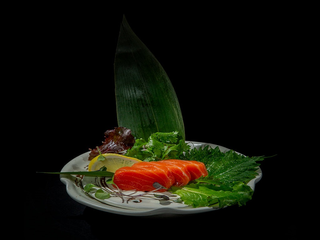 115S. Sashimi De Salmón (9 Uds.)