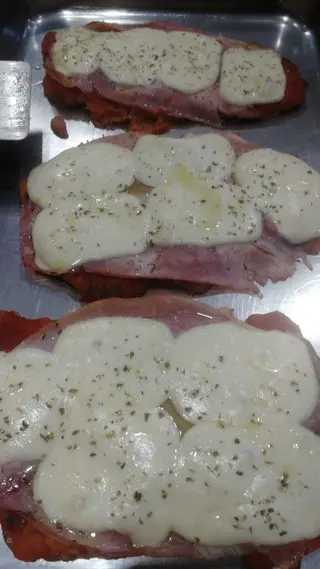 Cotoletta di pollo pizzaiola 