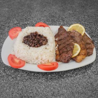 Picanha com Arroz e Feijão