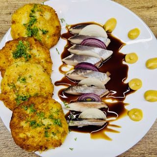 Деруни з оселедцем