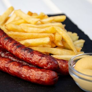 Meniu carnaciori afumati(preparat gratar)