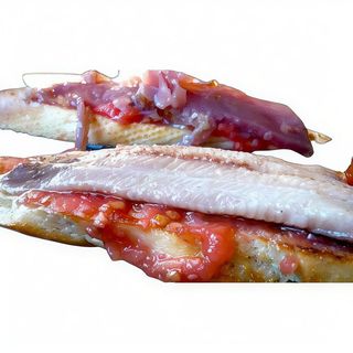 Tosta De Sardina Ahumada Con Tomate