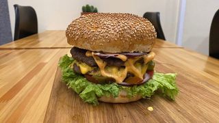 Burger Ifri w zestawie