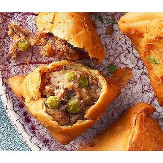 Punjabi Samosa (4pcs)