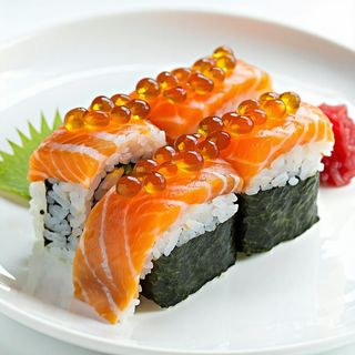 Gunkan uova & salmone