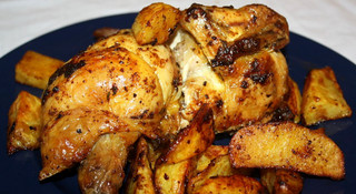 Petto di pollo con patate speziate