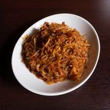 97A) Spaghetti di soia con maiale piccante e germogli di soia