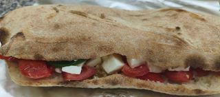 Panino caprese