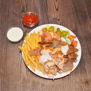 Kebab na talerzu samo mięso