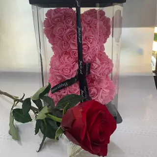 Rosa Rossa con Orsetto di rose in schiuma