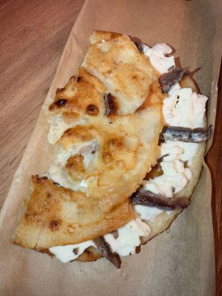 Burtleina alici e stracchino