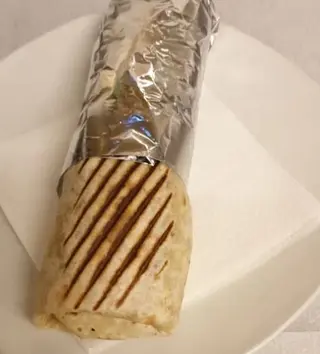 Durum Kebab Solo Carne De Pollo Con Queso