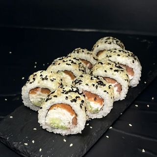 Каліфорнія з копченим лососем (270г)