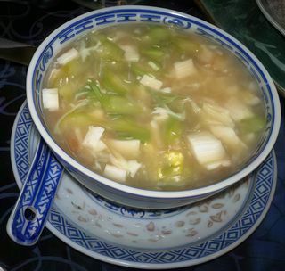 174. Zuppa di asparagi con polpa di granchio