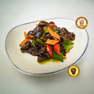 Urechi de lemn prajite