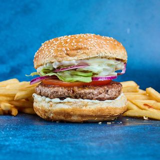 Vege burger + pomfrit