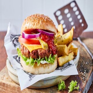 HAMBURGUESA + PATATAS 