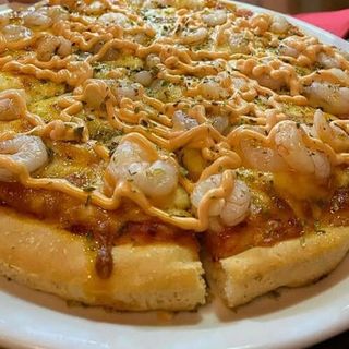 Pizza media masa pequeña gambas