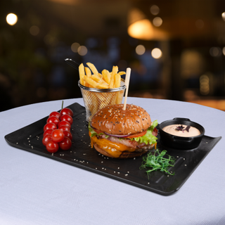 Meniu Burger de vita si bacon 550g