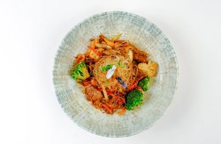Wok лапша фунчоза с говядиной 