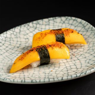 Niguiris De Mango Picante (2 Uds.) (Veggie)