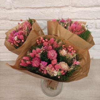 Ramo De Flor Seca En Rosa Y Verde