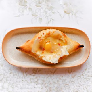 მინი აჭარული ხაჭაპური ოთხი ყველით