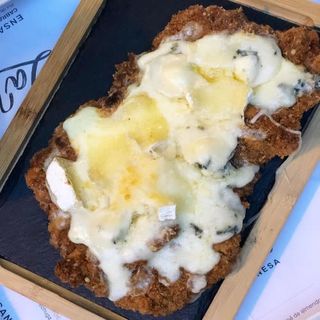 Milanesa 4 quesos