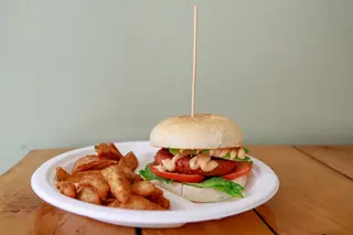 Avocado burger