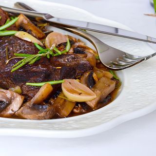 Мясо с грибами