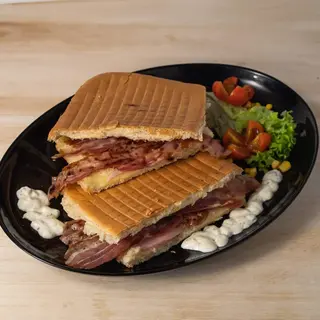 Toast s pancetom