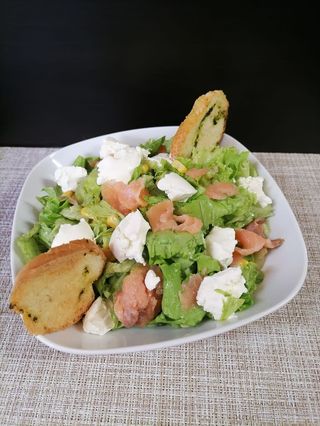 Салата сьомга (420гр)