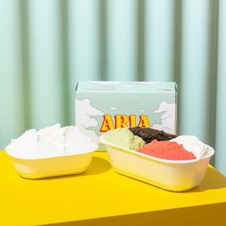 Gelato 1000g + Panna montata 350g