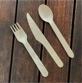 Talheres descartáveis