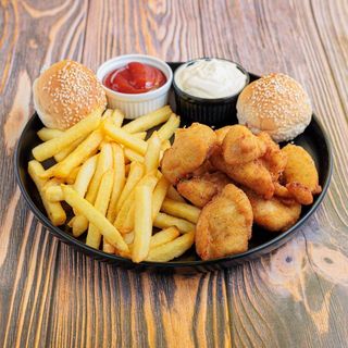 AKCIJA - Chicken nuggets (velika porcija)