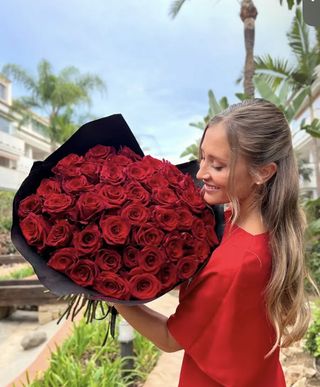 50 rosas rojas