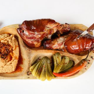 Ciolan de purcel usor afumat