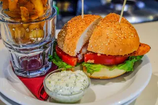 Riblji filet burger