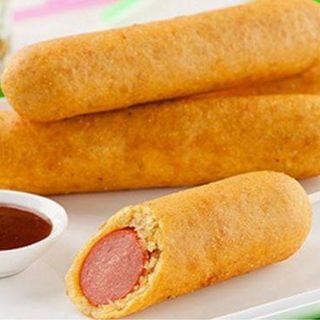 Enrolado de Salsicha e Queijo