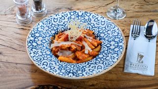 Penne Pizzico con pollo