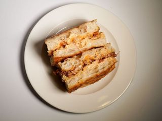 Фокача з томленою яловичиною (290g)