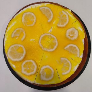 Tarta De Bizcocho y limón