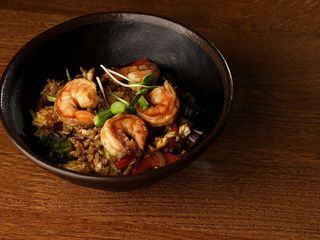 Яєчний рис з креветкою (320g)