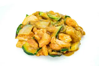 74. Pollo con curry al latte di cocco