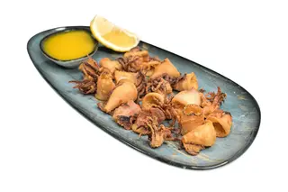 Хрупкави калмари (200г)